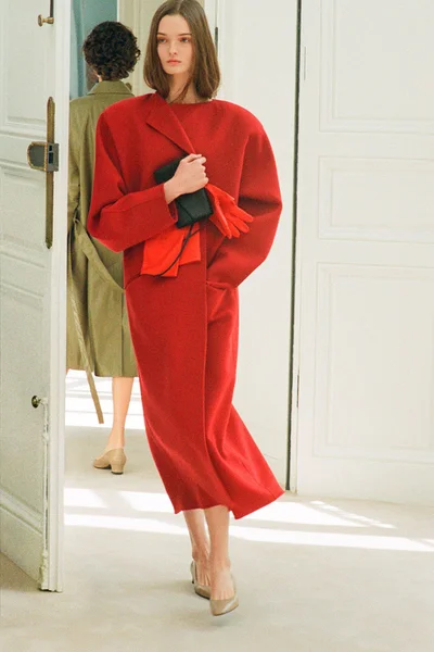 Look 18